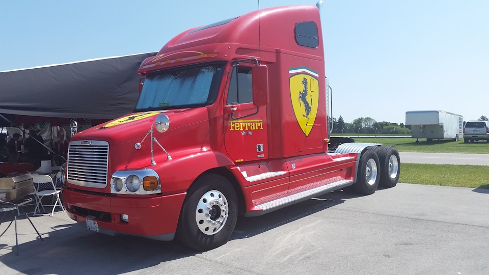 Какой Freightliner не мечтает стать Ferrari?